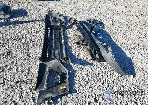 2018 Ford Expedition Platinum from USA, damaged, VIN 1FMJU1MT4JEA36017